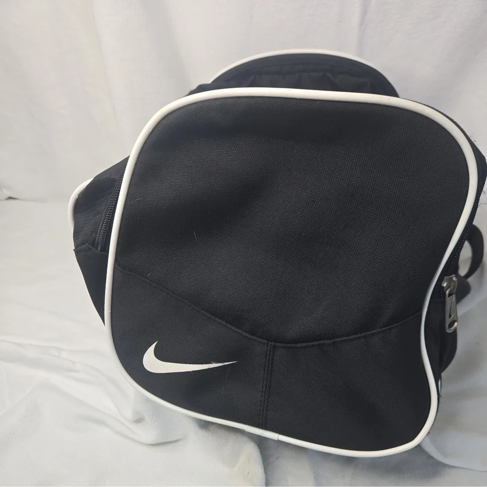 Nike large black